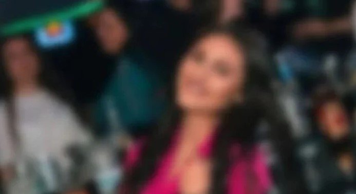 Няма отключване на разговор от нейна страна. Видно се чувства