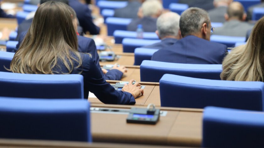 След 8 часа дебати: Депутатите приеха на второ четене промените в НК