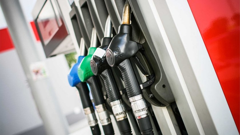 Oт 1 юли до днес цената на бензина и дизела