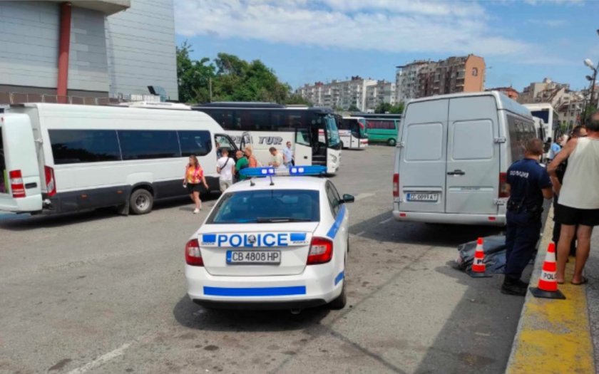 Шофьор на микробус е  починал  внезапно на автогарата във Варна,