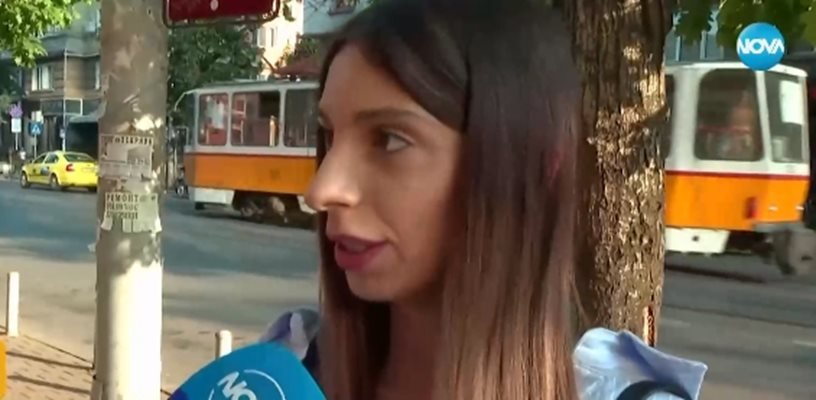 Столичанка набита от магазинер в мола