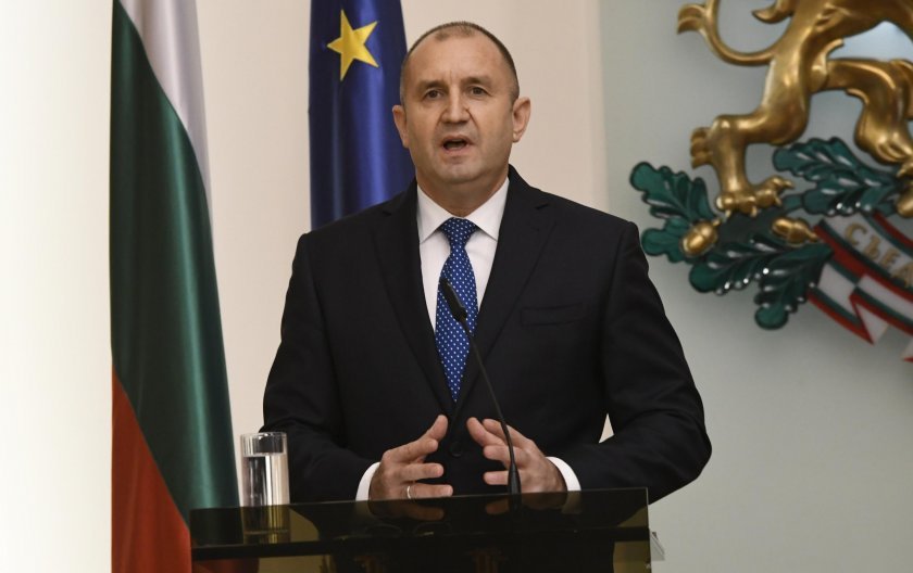Президентът на Републиката Румен Радев е поредният български политик, който