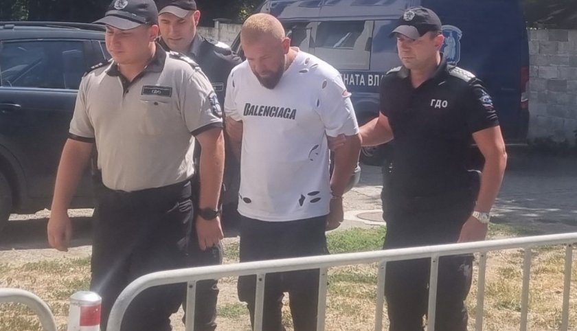 Районният съд в Несебър гледа мярката срещу Динко Вълев от