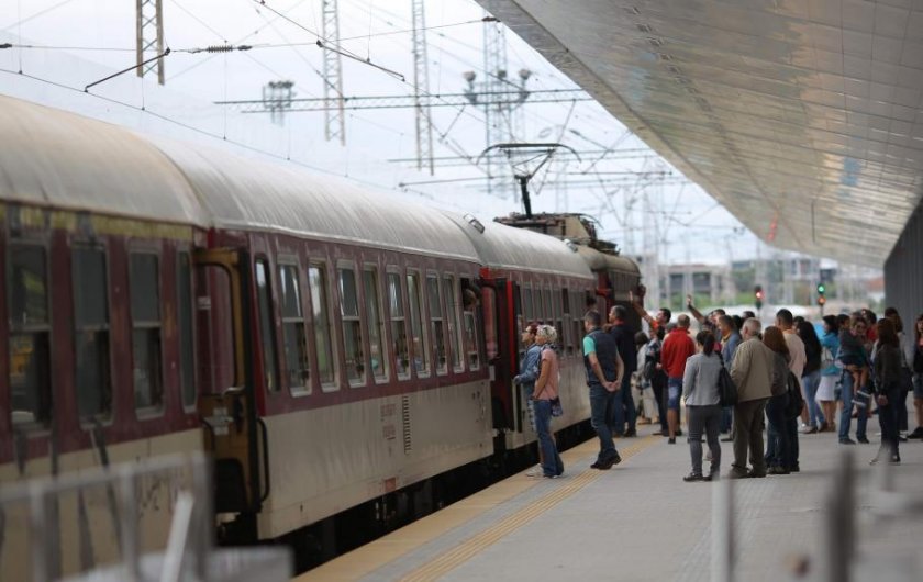 Строят сигнализацията на жп линията Пловдив - Бургас за 185 млн. лева