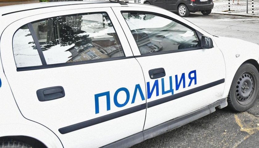 Тарашат жилища във Велико Търново и Горна Оряховица за наркотици