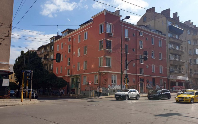 Едва няколко дни след разкритията за бруталното убийство на столичната