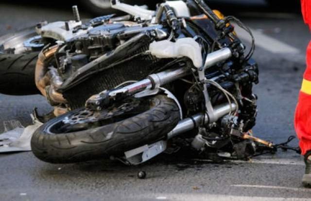 Джип уби моторист на място на пътя Пловдив-Карлово