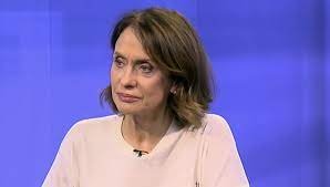 Русия продължава да се опитва и да влияе на политическата