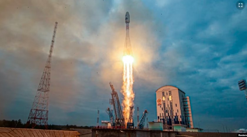 Роскосмос официално съобщи, че сондата Луна-25 е преминала в неразчетена