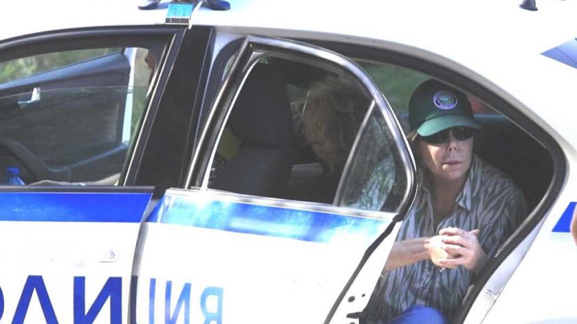 Княгиня Калина е била видимо пияна, боса, неадекватна и си