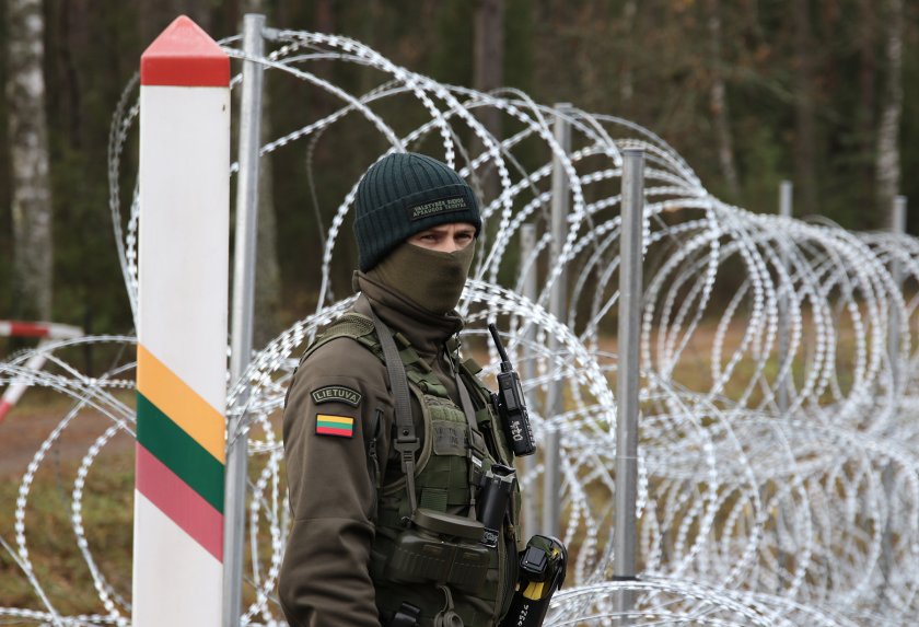 В сряда правителството на Литва реши временно да затвори контролно-пропускателните пунктове