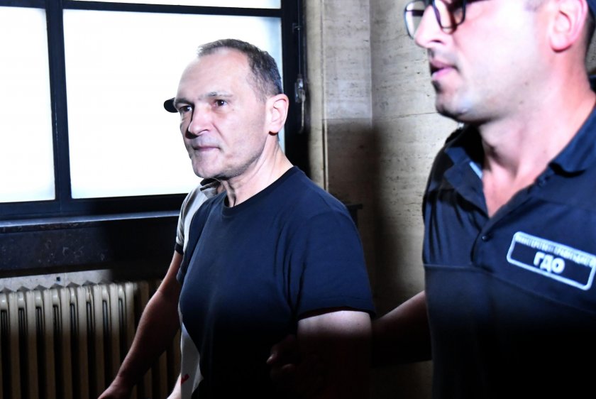Божков пред съда: Положих много усилия да се върна, едва на 23 август получих разрешение да летя 