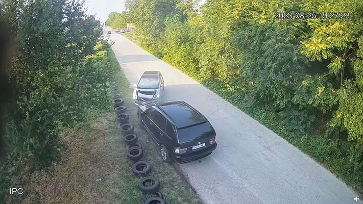 Пияният шофьор, който блъсна кола край село Тодорово и набеди 12-годишния