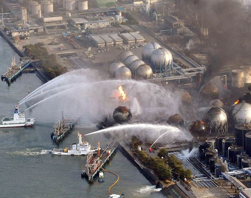 Япония започва да изпуска отпадни води от АЕЦ „Фукушима" 