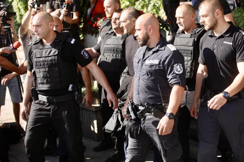 До 30 минути прокуратурата ще поиска от СГС постоянен арест