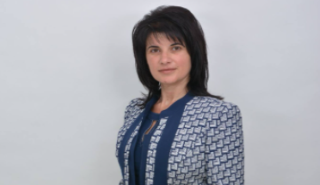 Камелия Трифонова е кандидатът на БСП – Монтана за кмет. 