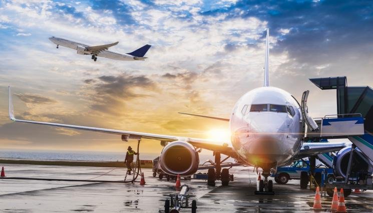 Ураганът Идалия спря над 850 полета в САЩ 