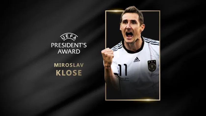 Легендата на немския футбол - Мирослав Клозе, получи специалната награда