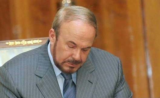 Бившият албански премиер Фатос Нано е в болница с белодробен проблем