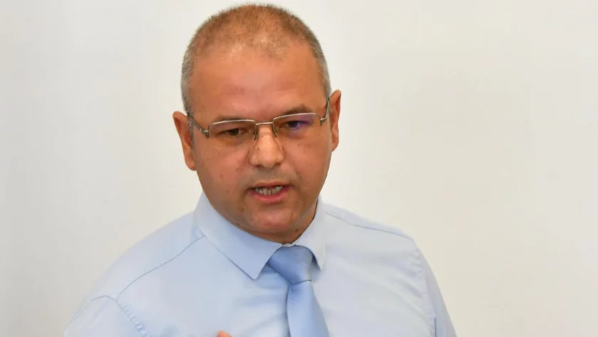 Ежедневно имаше опити за корупционен натиск. Той винаги е идвал