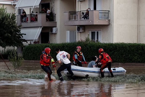 Жертвите на бедствието Даниел“ в Гърция станаха десет, съобщи министърът