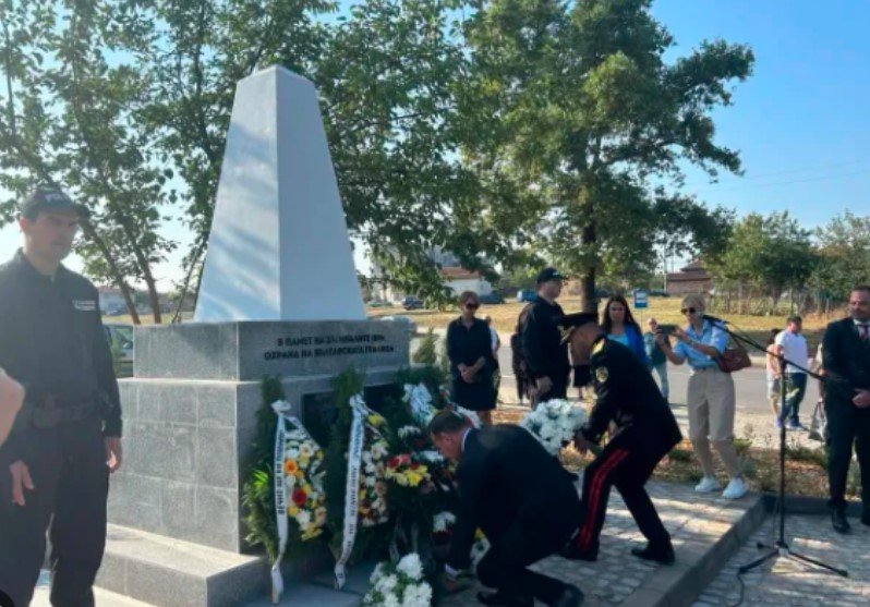Откриха паметник на загиналите граничари край Елхово
