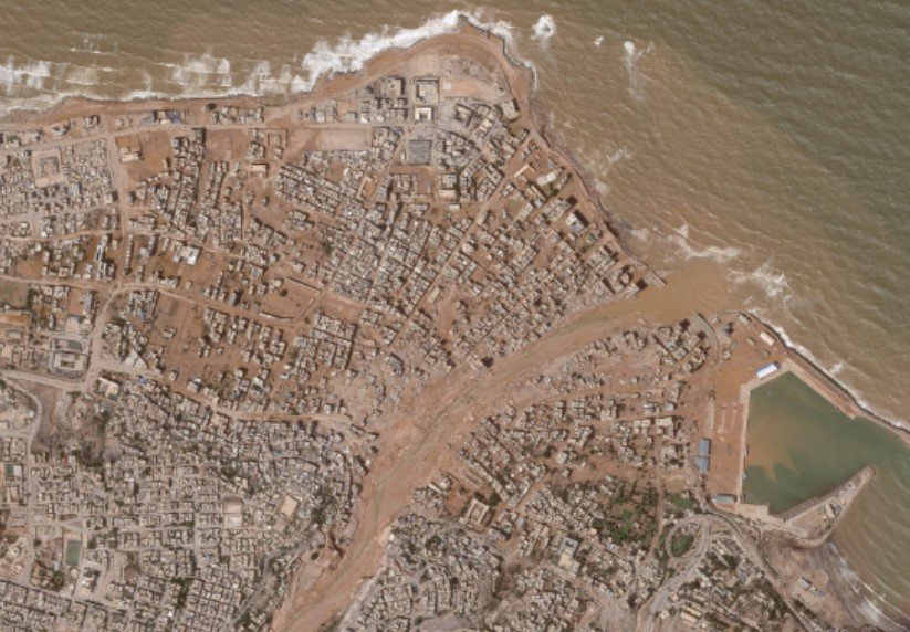 Най-малко 11 300 са загиналите от потопа в Либия
