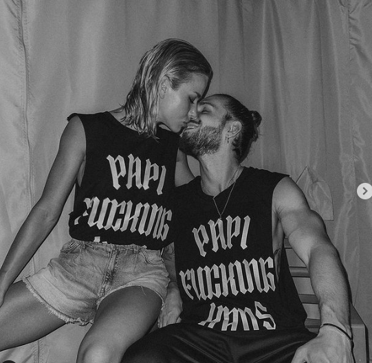 Папи Ханс реши да отвлече гаджето му Сара Драгулева. Певецът