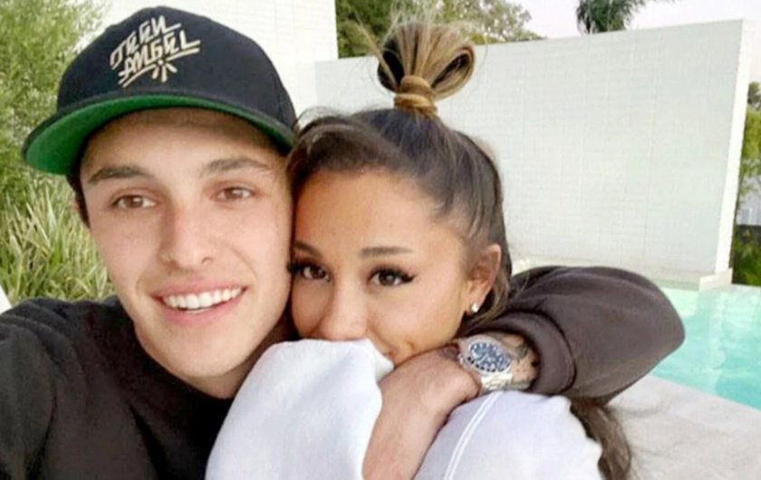 Певицата Ариана Гранде официално е подала молба за развод от