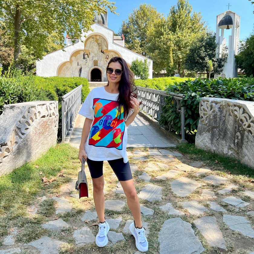 Преслава отказа да вземе бакшиш. Попфолк звездата се изплаши от