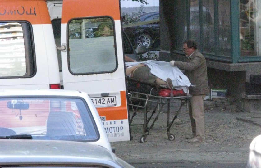 Нелепо: Шофьор издъхна зад волана на изхода на Бургас
