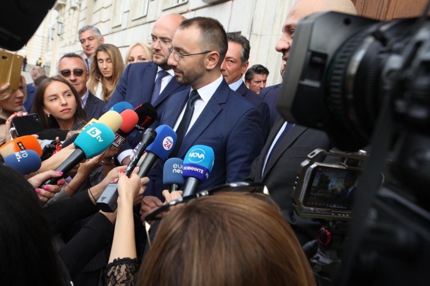 Тв журналистът Антон Хекимян е кандидатът на ГЕРБ/СДС за кмет