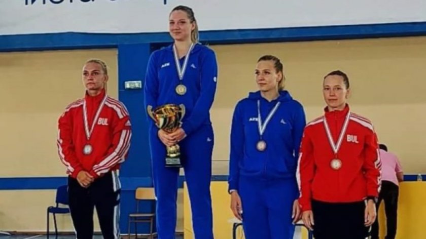 Йоана Илиева и Олга Храмова с медали от турнир на сабя 