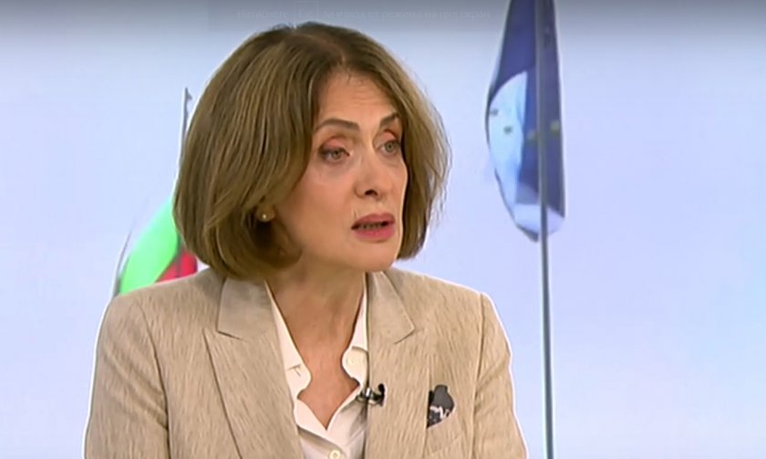 Надежда Нейнски: Руското посолство не може да си позволи да затвори църква