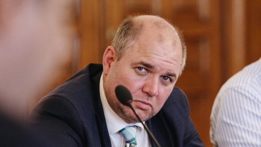 Ето кои от ПП-ДБ гласуваха "против" споразумението със синдикатите