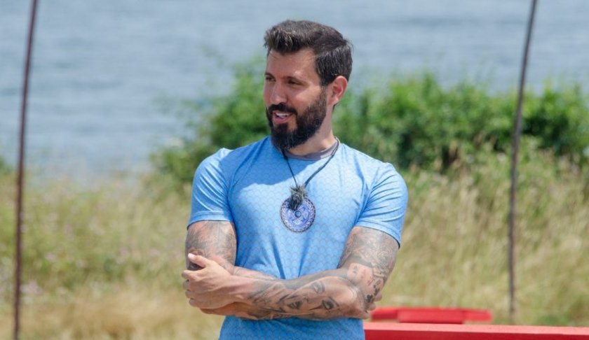 Парите на Мартин Елвиса от Игри на волята“ не са