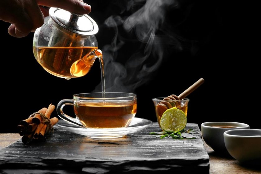 Една пета от британците под 25 години предпочитат да пият чай