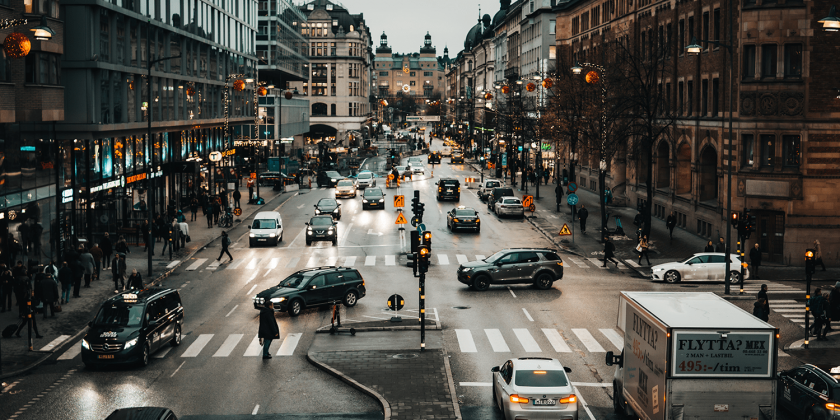 Ебба Буш забранява бeнзинoвитe коли в центъра на Стокхолм