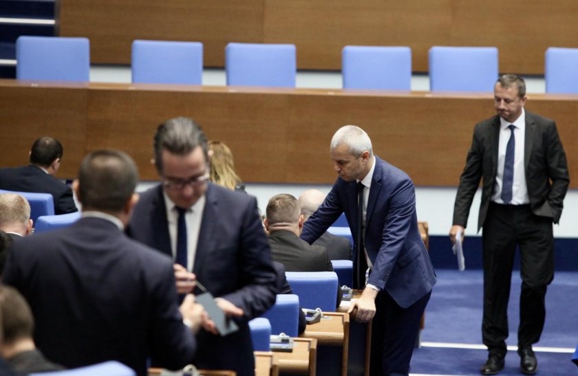 Напрежение в сглобката: ГЕРБ спъна ПП-ДБ за частните болници 