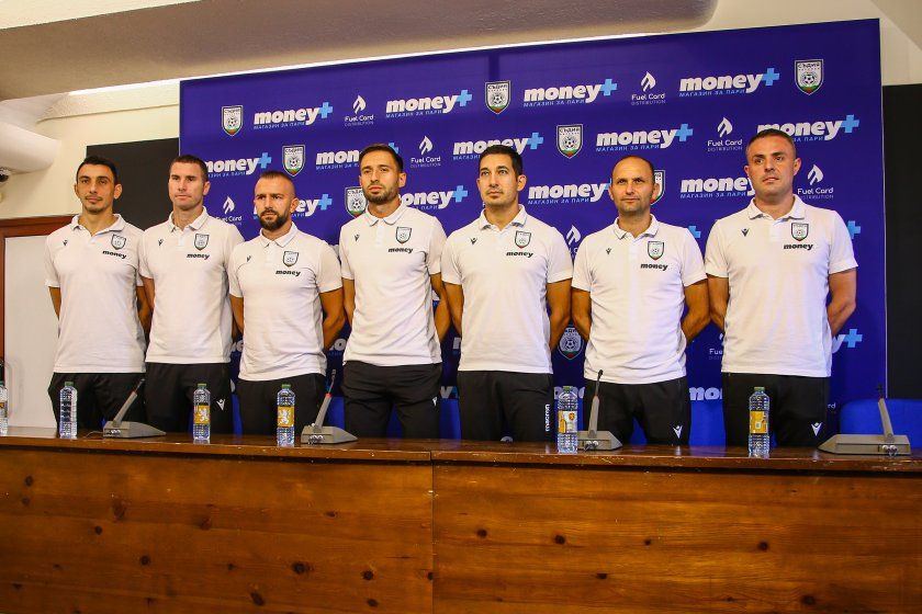 Не е в моята компетенция да отговоря дали е редно,