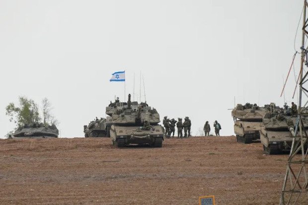 Израелската сухопътна операция в Ивицата Газа е на старта, светът
