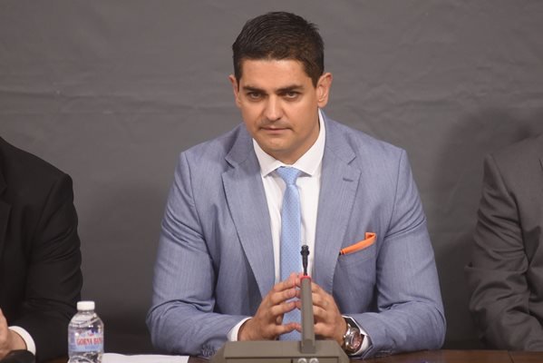 Аз съм единствената реална алтернатива на модела ГЕРБ. Един кмет