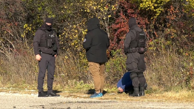 Седем нелегални мигранти са задържани в Ловешко
