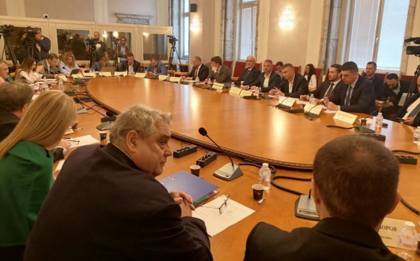 Отхвърлиха ветото на президента върху промените в Закона за енергетиката