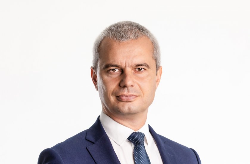 Костадинов: На тези избори подозирам, че ПП-ДБ буквално ще се срине, на някои места откровено ще изчезне