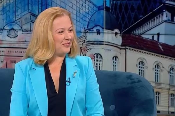 ЦИК не устоя на политическия натиск, решението на ВАС е