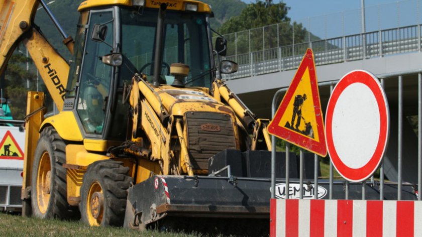 АПИ: Столична община е виновна за некачествен ремонт на бул. „Европа“