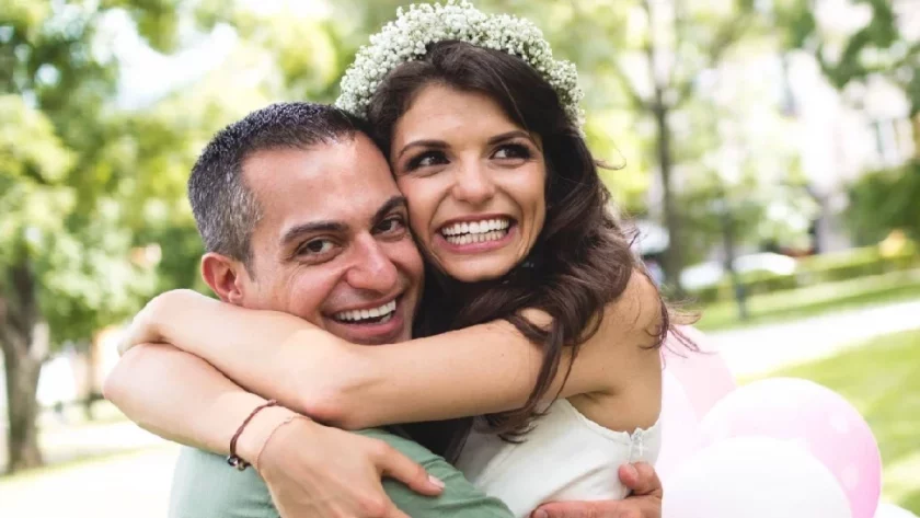 Славена Вътова напусна мъжа си и вече е в прегръдките