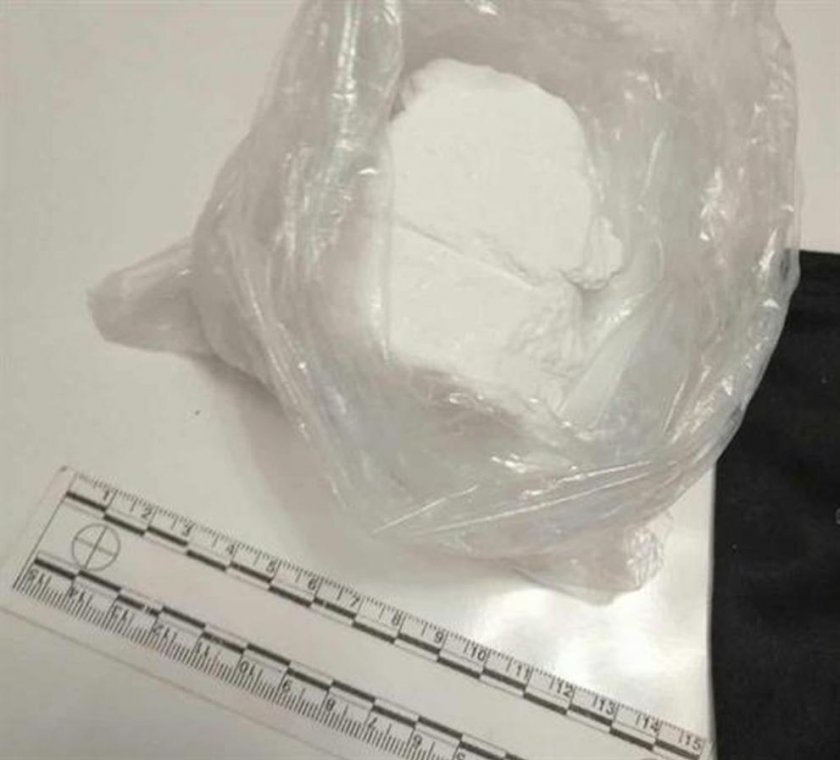 Заловиха трима с над 3 кг кокаин на магистрала "Марица" (СНИМКИ)