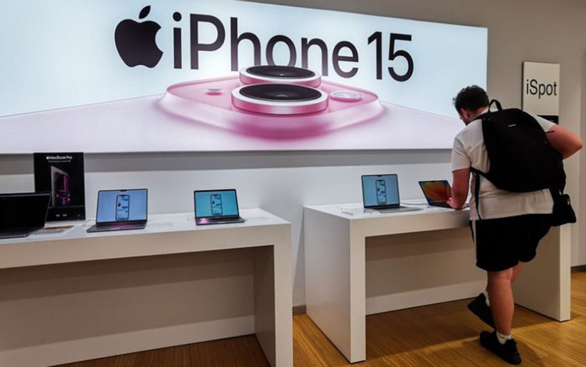 Продажбите на „Епъл“ са се понижили въпреки растежа при айФоните